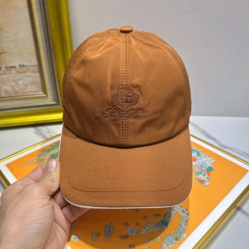 Lightweight Louis Vuitton Caps 261779