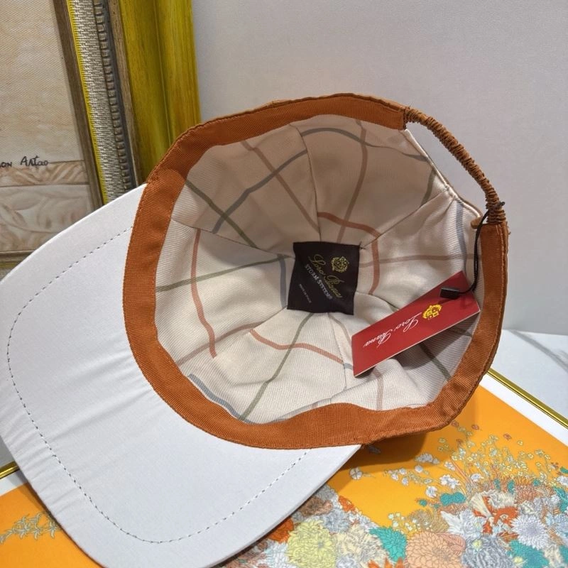 Lightweight Louis Vuitton Caps 261779