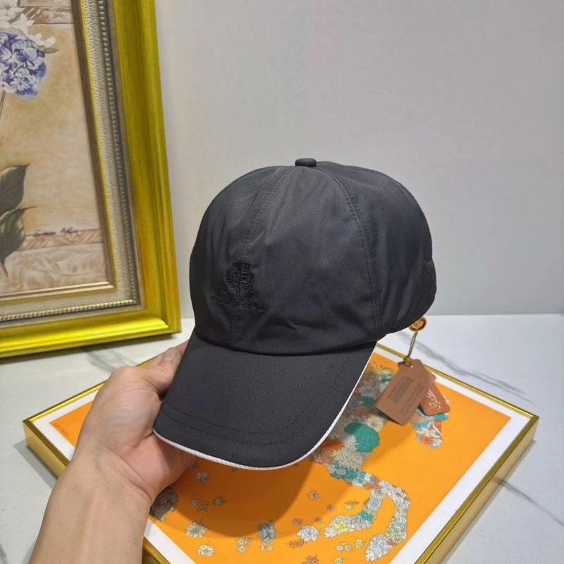 Effortless Louis Vuitton Caps 261775