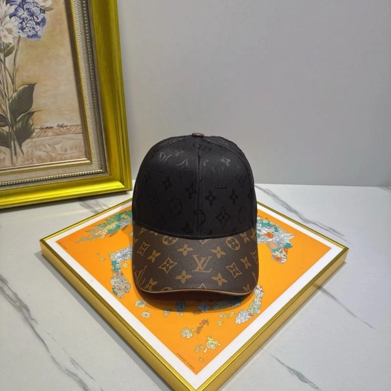 Compact Louis Vuitton Caps 261746
