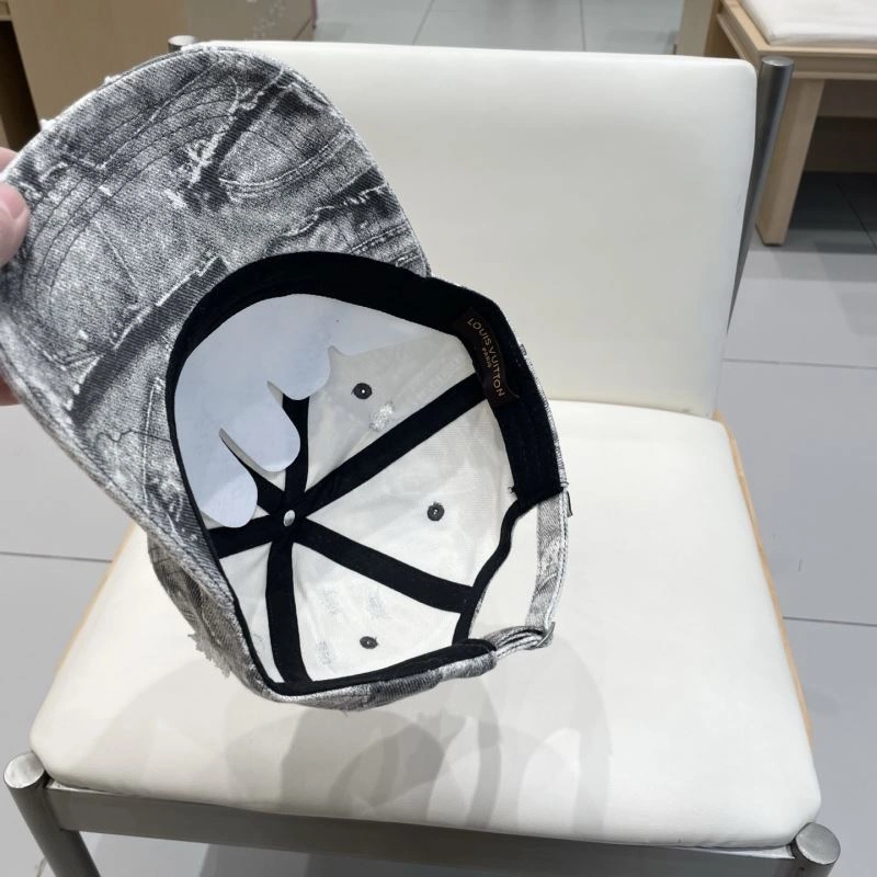 SportInspired Louis Vuitton Caps 261749