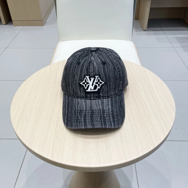 Louis Vuitton Caps Sustainable 261757