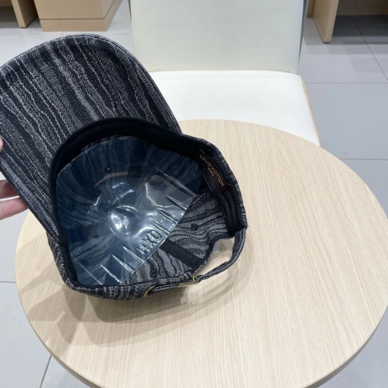Louis Vuitton Caps Sustainable 261757