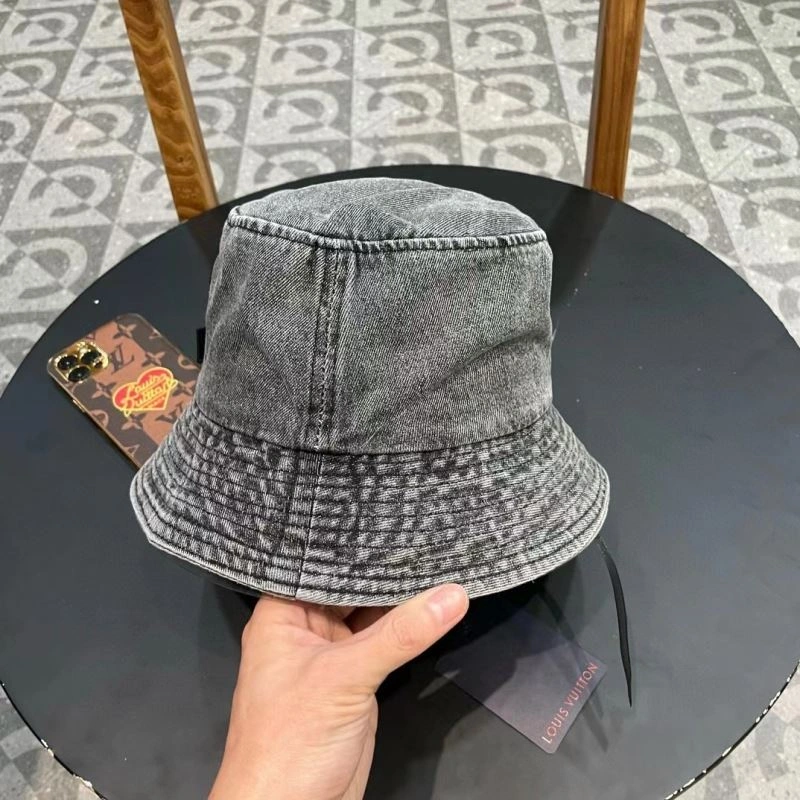 Cozy Louis Vuitton Caps 261768