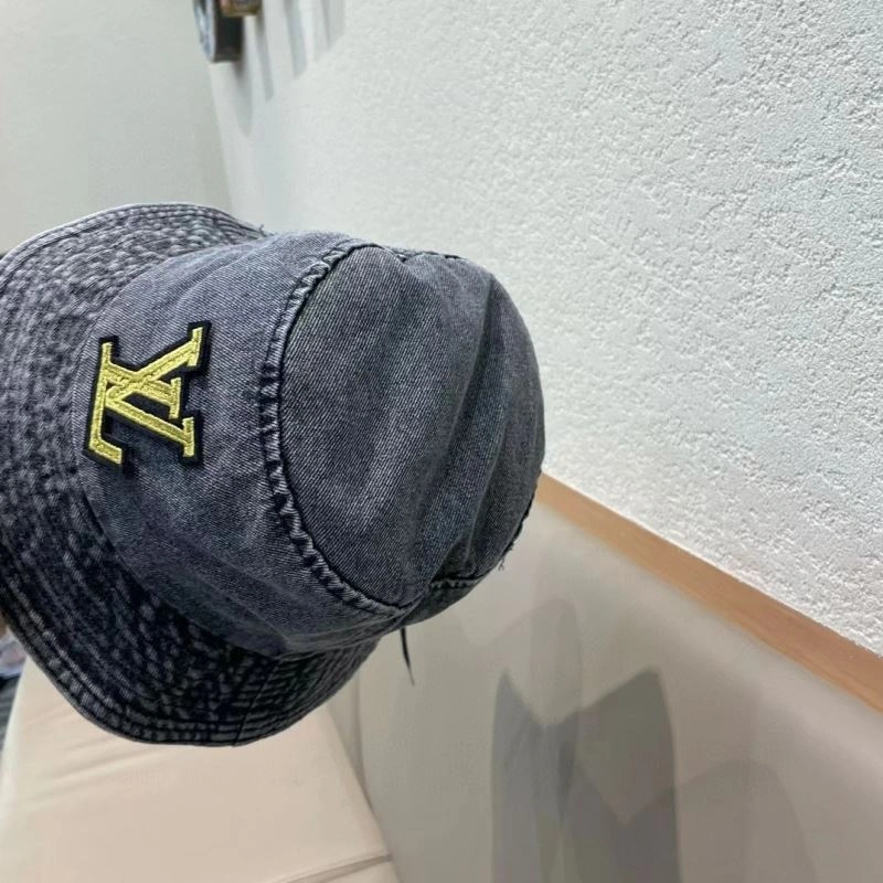 Cozy Louis Vuitton Caps 261768