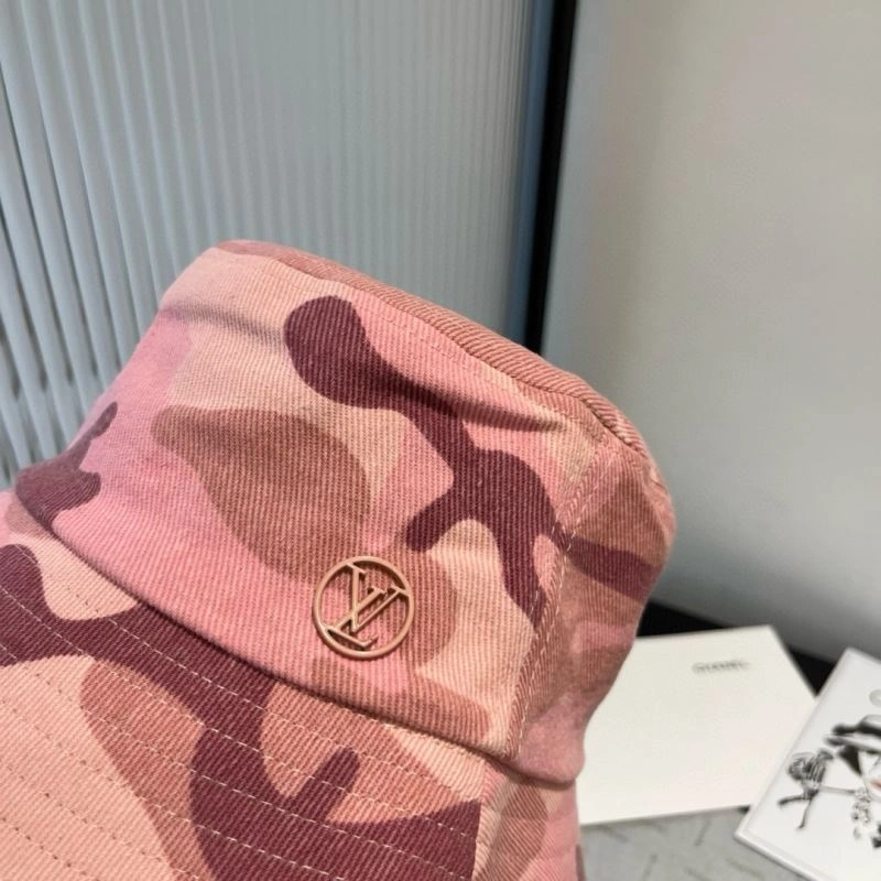 Effortless Louis Vuitton Caps 261759