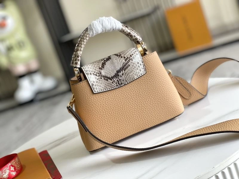 FashionForward Louis Vuitton Capucines BB Bags 94392