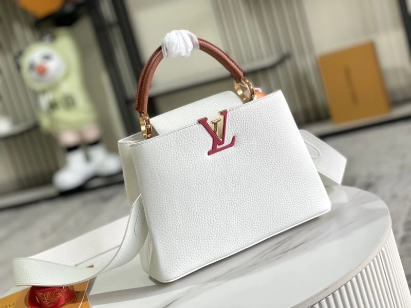 Trendy Louis Vuitton Capucines BB Bags 94382