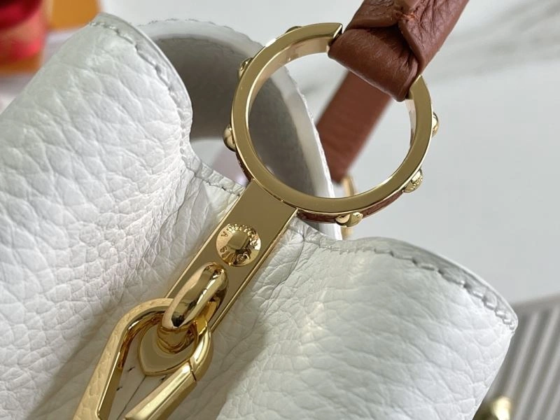 Trendy Louis Vuitton Capucines BB Bags 94382