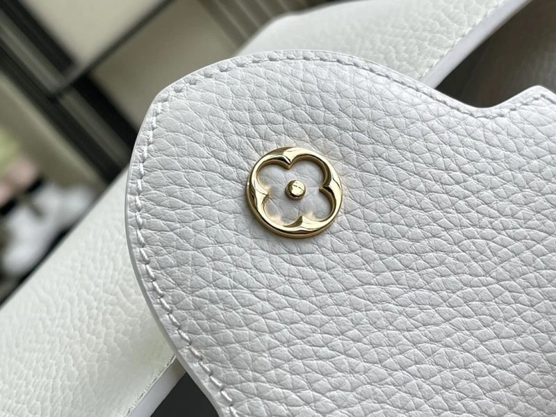 Trendy Louis Vuitton Capucines BB Bags 94382
