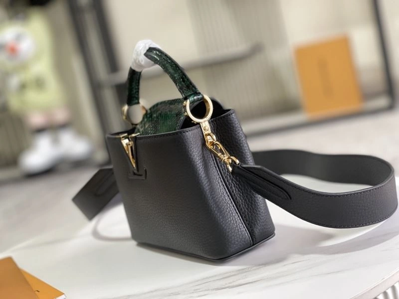 Breathable Louis Vuitton Capucines BB Bags 94386