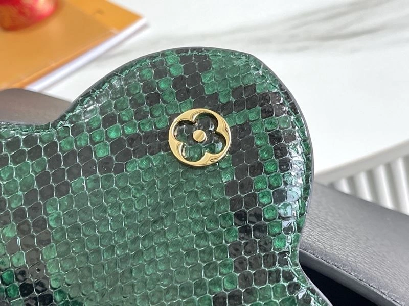 MoistureWicking Louis Vuitton Capucines BB Bags 94379