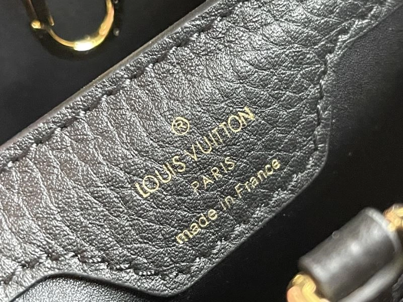 MoistureWicking Louis Vuitton Capucines BB Bags 94379