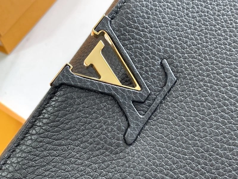 Comfortable Louis Vuitton Capucines BB Bags 94419