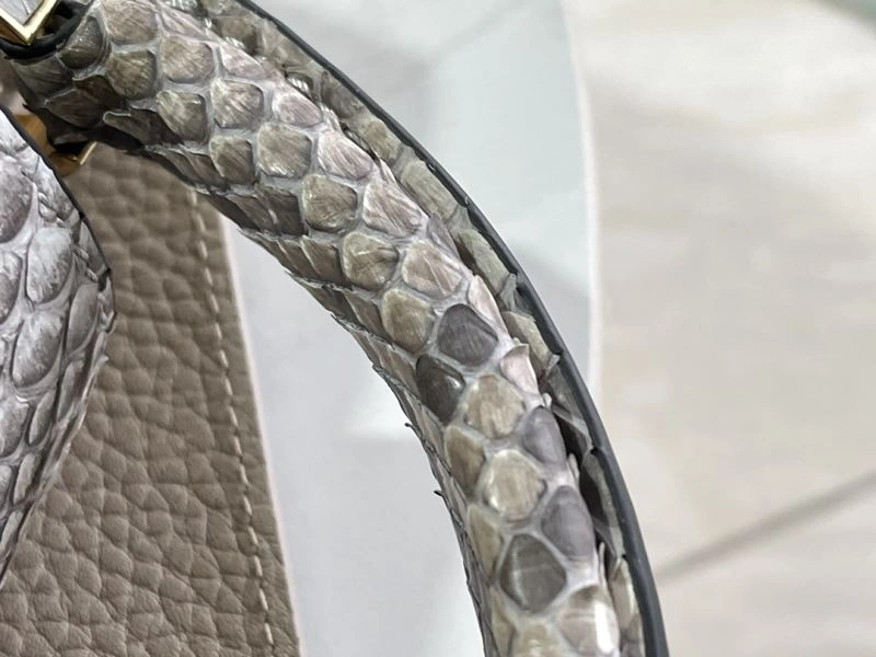 Louis Vuitton Capucines BB Bags Supportive 94376