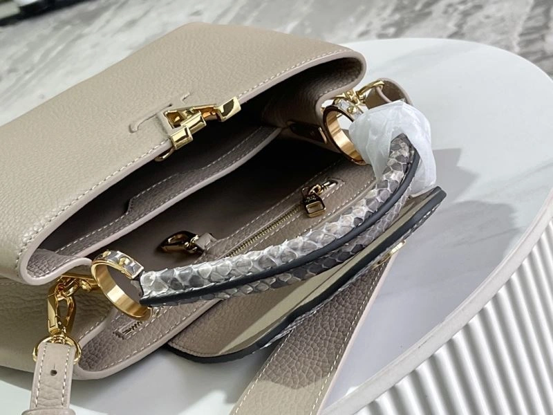 Louis Vuitton Capucines BB Bags Supportive 94376