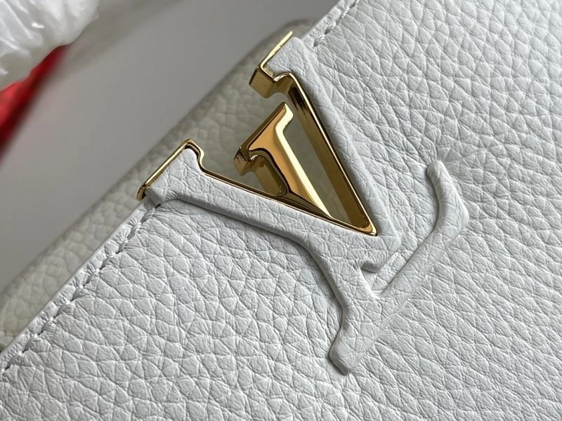 Sophisticated Louis Vuitton Capucines BB Bags 94375