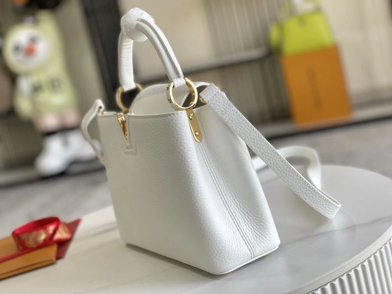 Louis Vuitton Capucines BB Bags ZipUp 94372