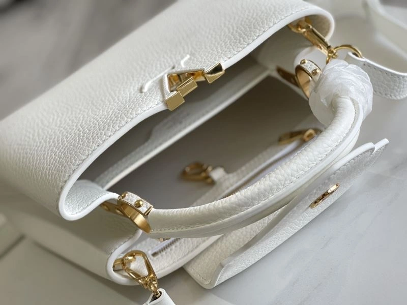 Louis Vuitton Capucines BB Bags ZipUp 94372