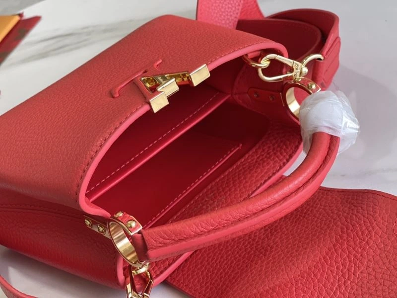 Modern Louis Vuitton Capucines BB Bags 94371