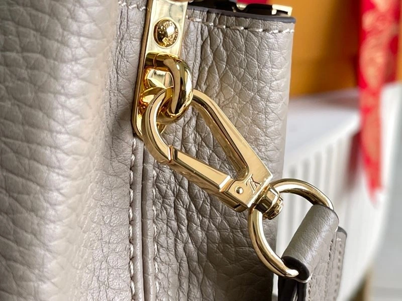 Packable Louis Vuitton Capucines BB Bags 93964