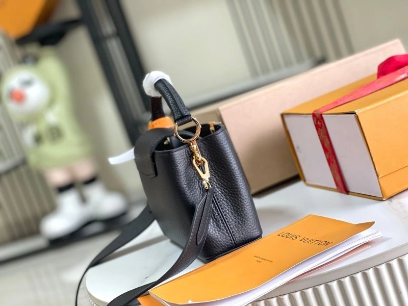 Louis Vuitton Capucines BB Bags Sleek 93961