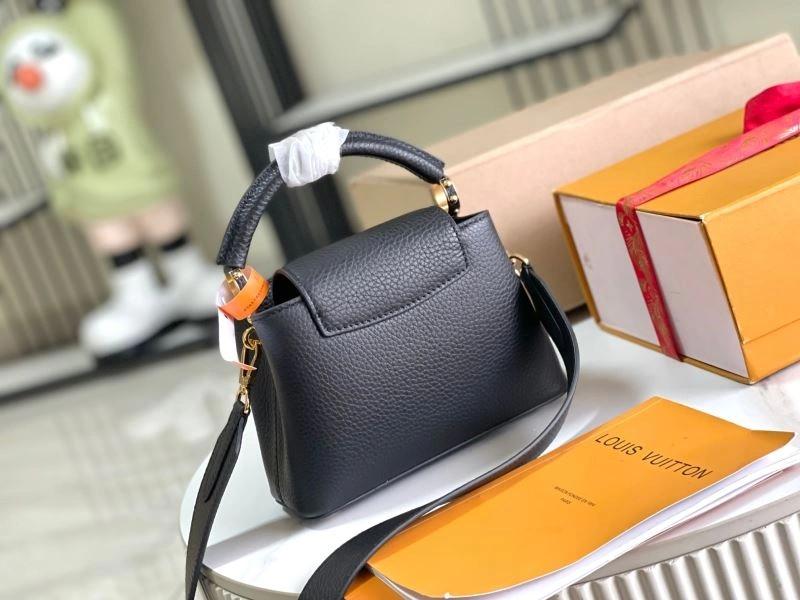 Louis Vuitton Capucines BB Bags Sleek 93961