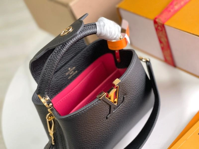 Louis Vuitton Capucines BB Bags Sleek 93961