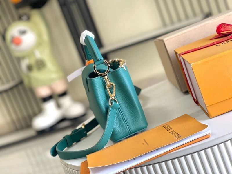 Bright Louis Vuitton Capucines BB Bags 93959