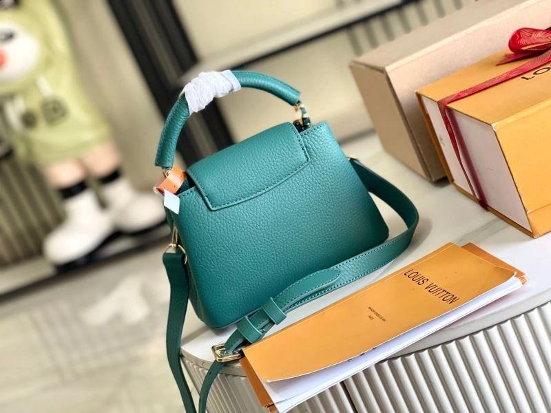 Bright Louis Vuitton Capucines BB Bags 93959