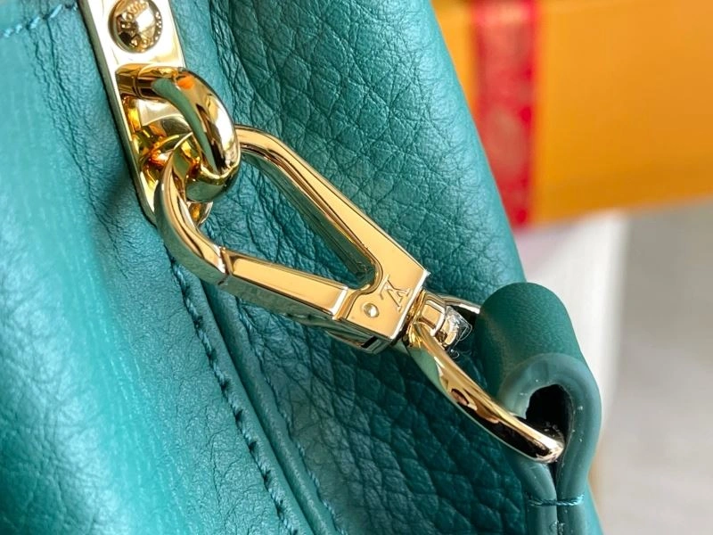 Bright Louis Vuitton Capucines BB Bags 93959
