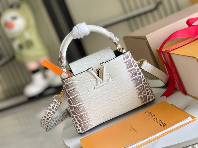 Louis Vuitton Capucines BB Bags MoistureWicking 93960