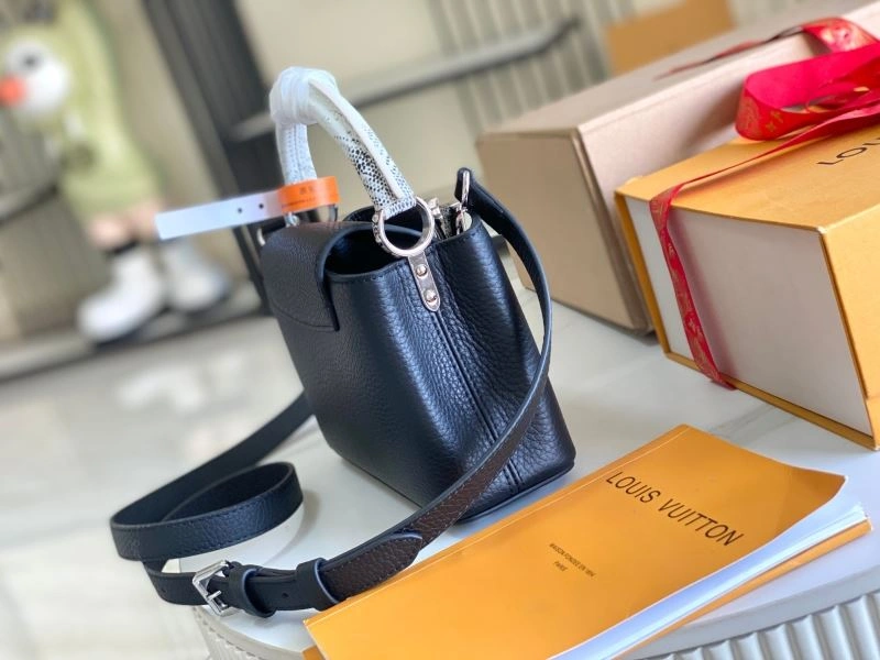 Functional Louis Vuitton Capucines BB Bags 93965