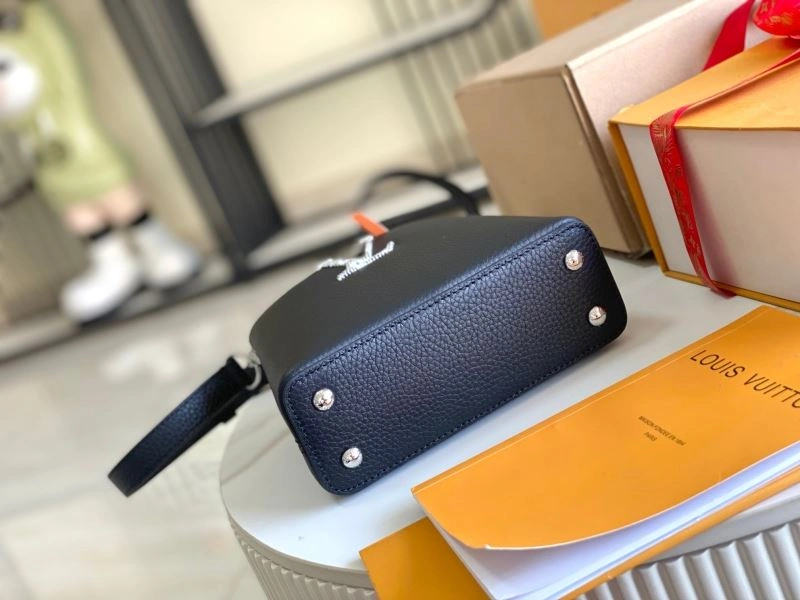 Functional Louis Vuitton Capucines BB Bags 93965