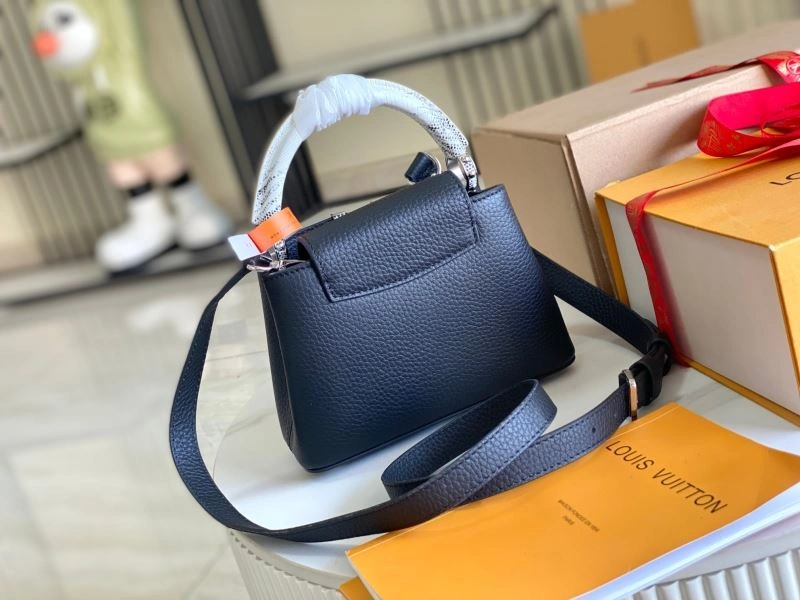 Functional Louis Vuitton Capucines BB Bags 93965