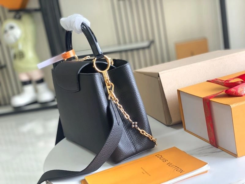 Comfortable Louis Vuitton Capucines BB Bags 93958