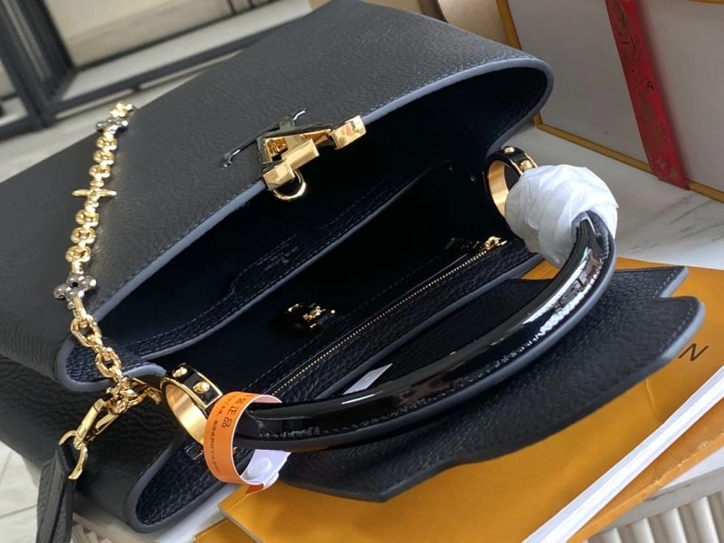 Comfortable Louis Vuitton Capucines BB Bags 93958