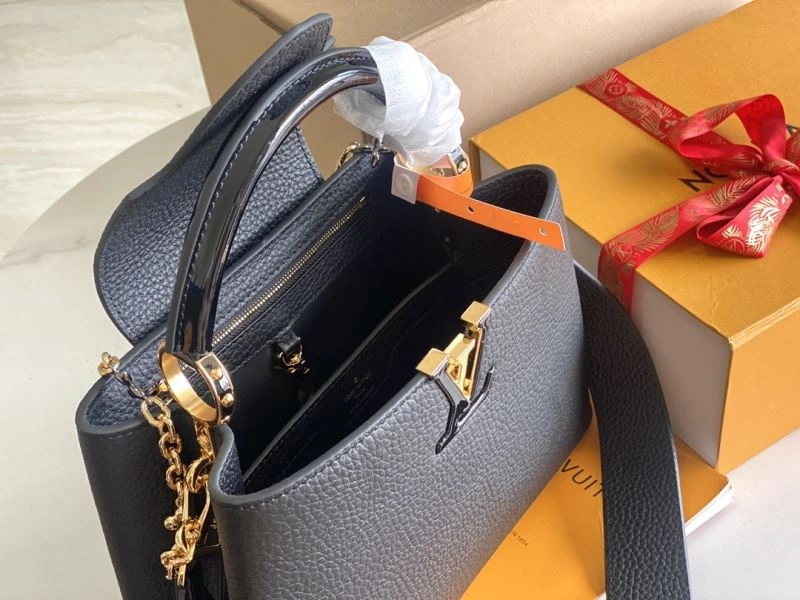 Durable Louis Vuitton Capucines BB Bags 93952