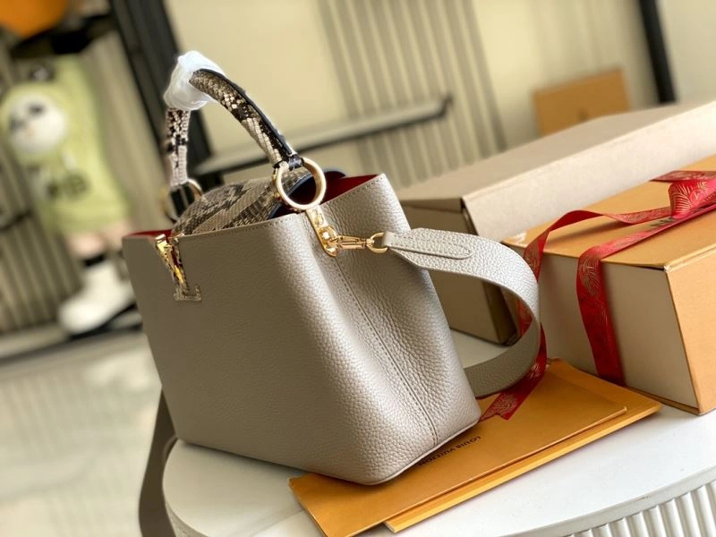 WrinkleFree Louis Vuitton Capucines BB Bags 93950