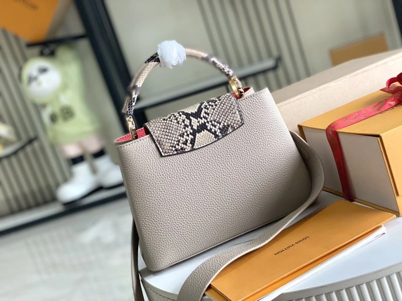 Louis Vuitton Capucines BB Bags NewStyle 93955