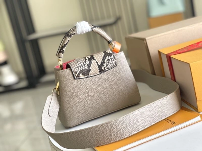 Louis Vuitton Capucines BB Bags Unisex 93979