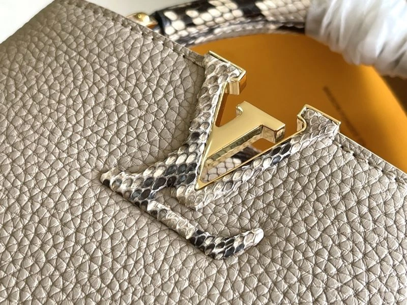 Louis Vuitton Capucines BB Bags Unisex 93979