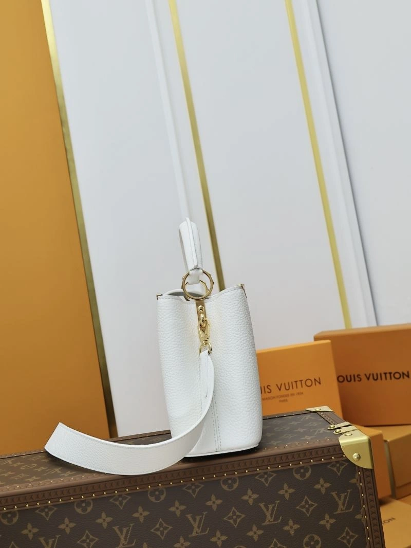 Unisex Louis Vuitton Capucines BB Bags 93865