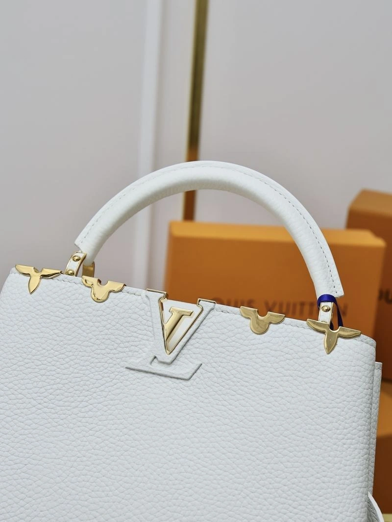 Unisex Louis Vuitton Capucines BB Bags 93865