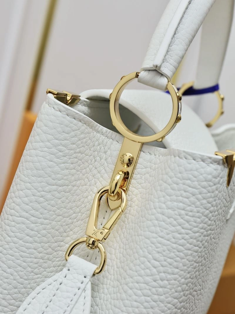 Unisex Louis Vuitton Capucines BB Bags 93865