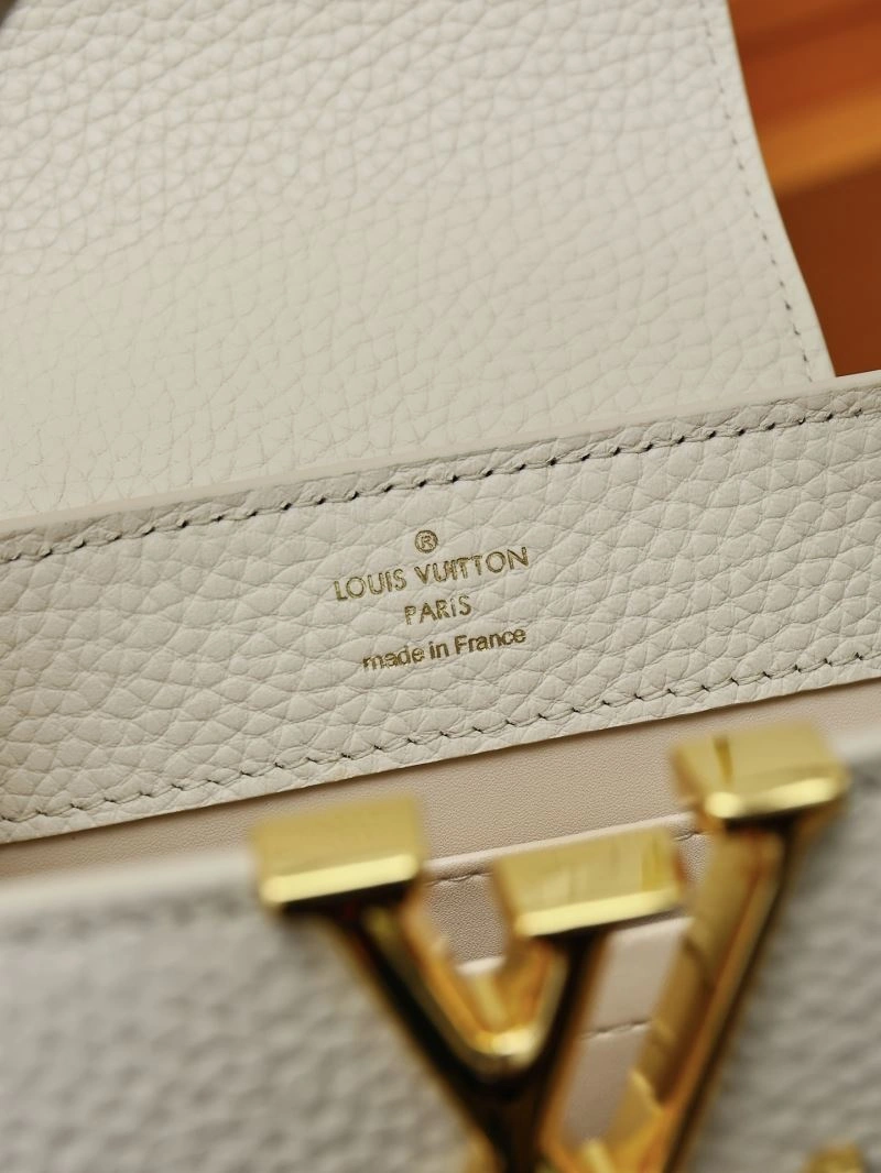 Neat Louis Vuitton Capucines BB Bags 93898