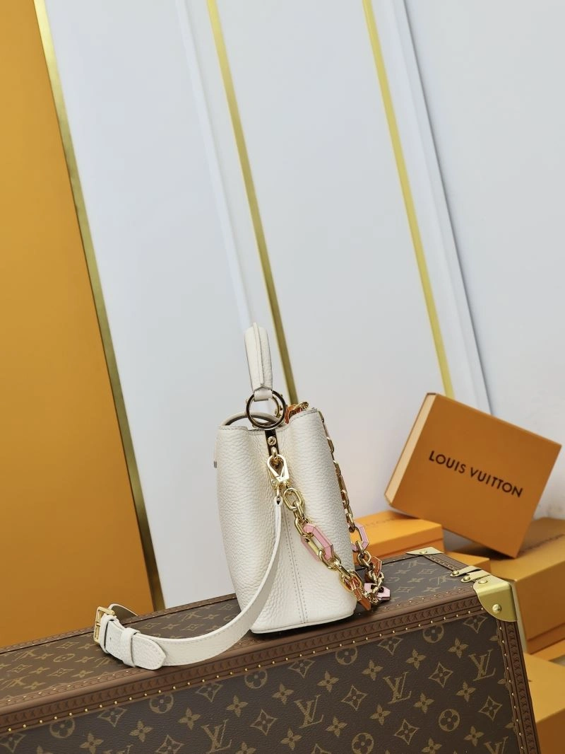 Resilient Louis Vuitton Capucines BB Bags 93888
