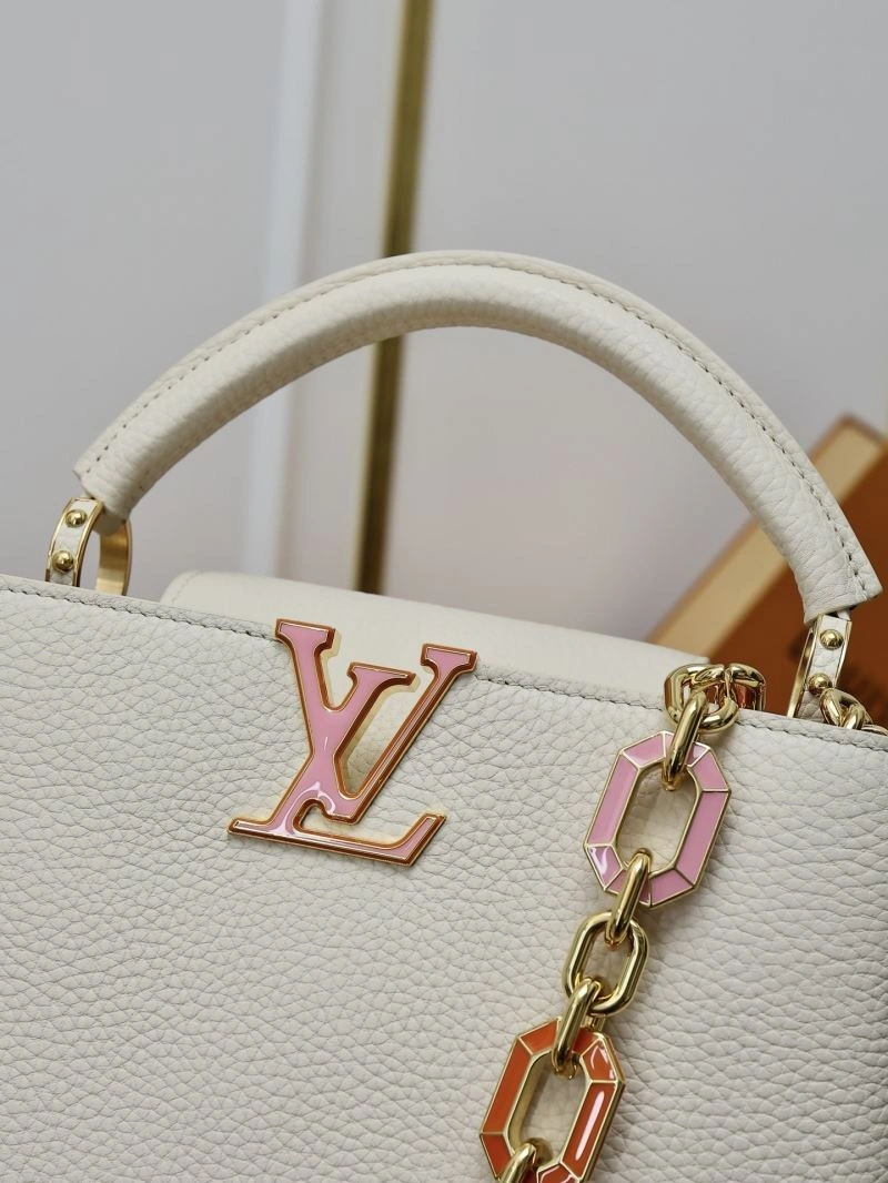 Resilient Louis Vuitton Capucines BB Bags 93888