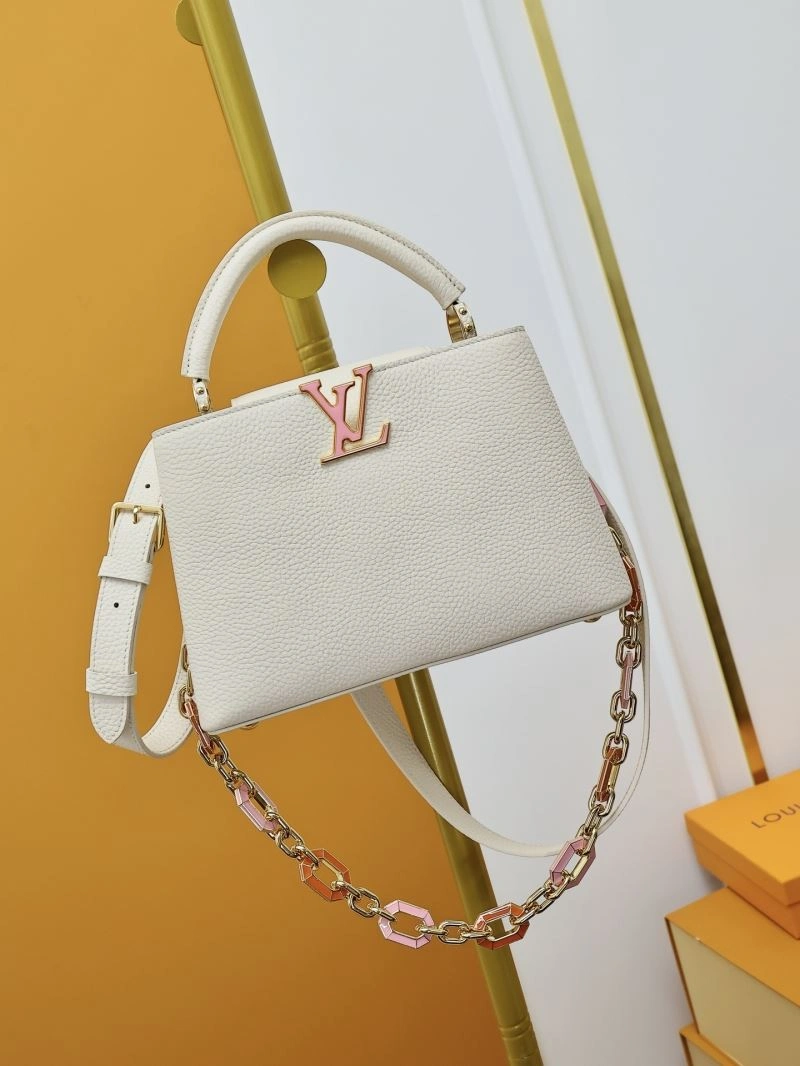 Resilient Louis Vuitton Capucines BB Bags 93888
