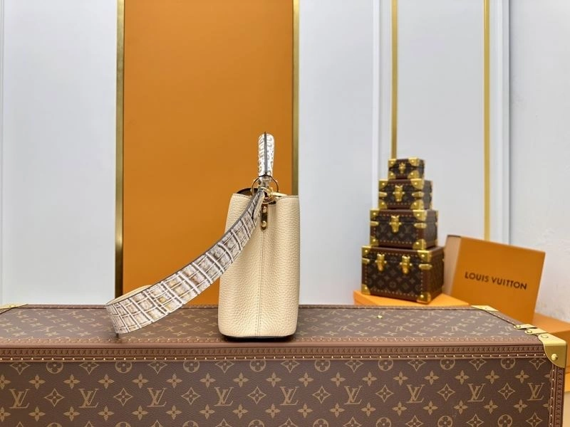 DailyWear Louis Vuitton Capucines BB Bags 93856